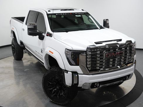 New 2026 GMC Sierra 2500 Denali w/ Denali Reserve Package image 51