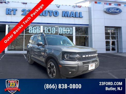 Certified 2025 Ford Bronco Sport Outer Banks w/ Outer Banks Tech Package+ AWD/4WD image 1