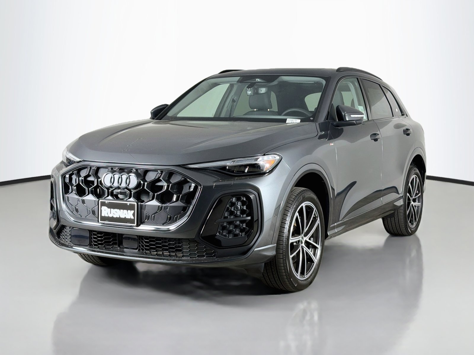 New 2026 Audi Q5 Premium Plus AWD/4WD image 3