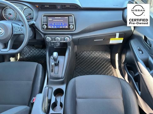 Certified 2025 Nissan Kicks Play S image 17