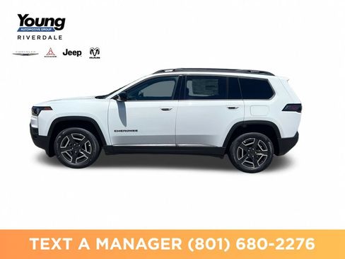 New 2026 Jeep Cherokee Laredo AWD/4WD image 2