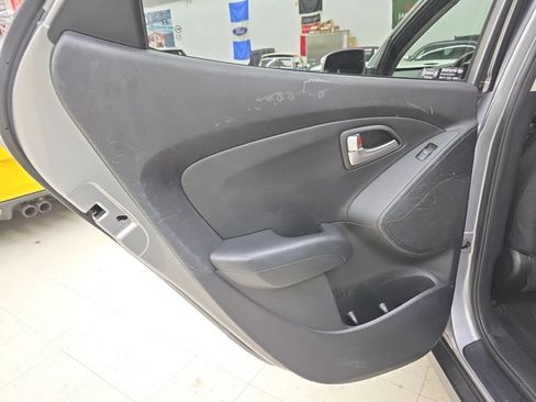 Used 2013 Hyundai Tucson GLS FWD image 13