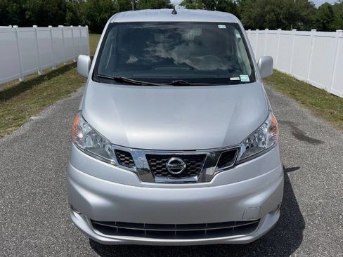 Used 2017 Nissan NV200 SV w/ Technology Package FWD image 3