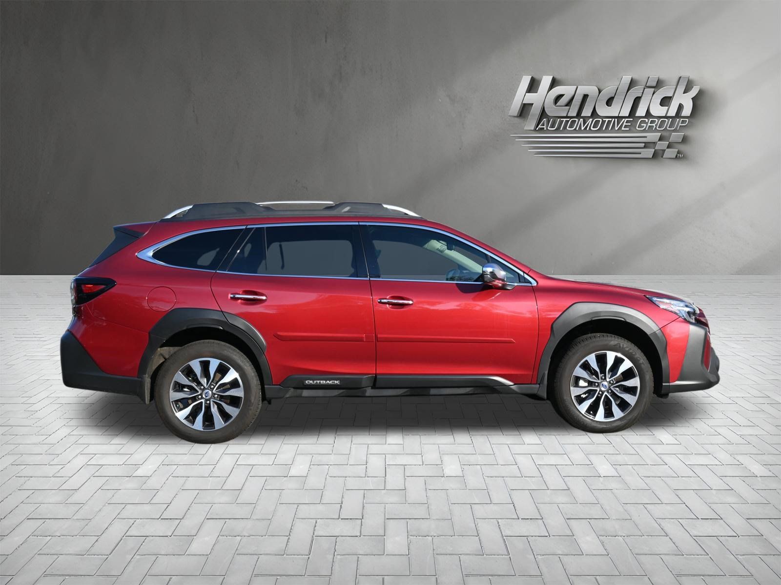 Used 2025 Subaru Outback Touring w/ Popular Package #2 AWD/4WD image 10