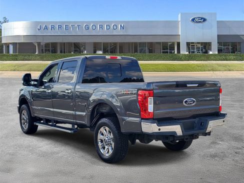 Used 2017 Ford F250 Lariat w/ Chrome Package AWD/4WD image 3