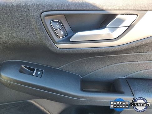 Certified 2021 Ford Escape SE image 35