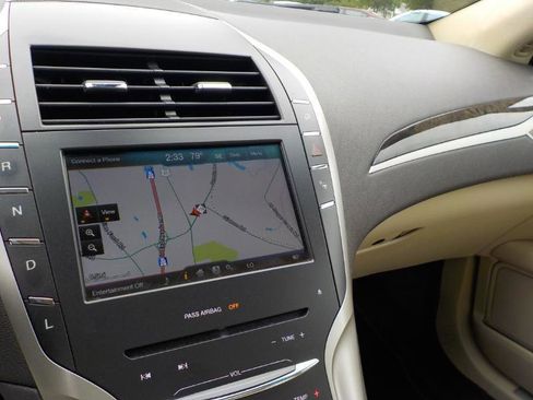 Used 2015 Lincoln MKZ Hybrid w/ Equipment Group 202A Reserve image 13