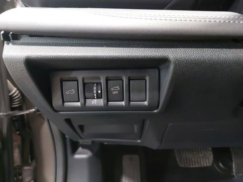 Used 2024 Subaru Outback Limited AWD/4WD image 27