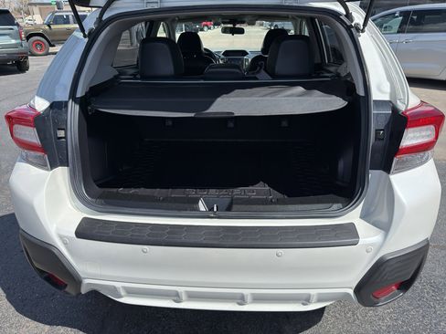 Used 2019 Subaru Crosstrek 2.0i Limited w/ Moonroof Package w/Navigation AWD/4WD image 8