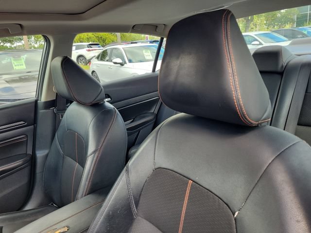 Used 2022 Nissan Altima 2.5 SR w/ Midnight Edition Package FWD image 18