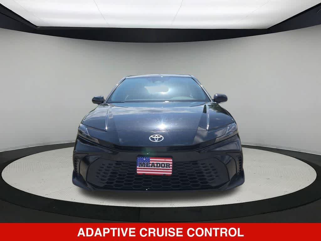 Used 2025 Toyota Camry SE FWD image 10