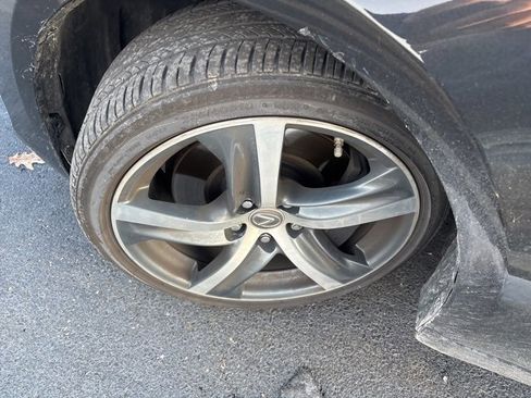 Used 2018 Lexus IS 300 AWD image 11