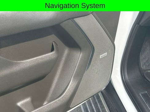 Used 2023 GMC Yukon XL AT4 image 20