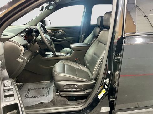 Used 2023 Chevrolet Traverse Premier w/ Redline Edition AWD/4WD image 22