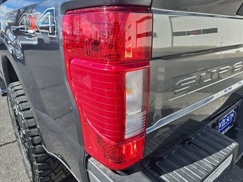 Used 2020 Ford F250 Lariat image 36