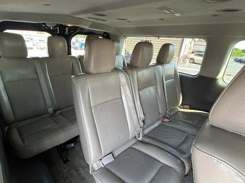 Used 2014 Nissan NV 3500 SL w/ Technology Package RWD image 22
