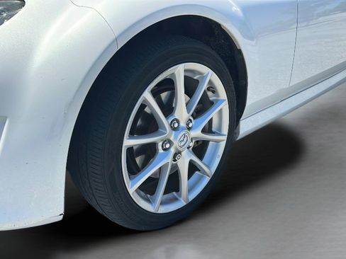 Used 2012 MAZDA MX-5 Miata Grand Touring image 27