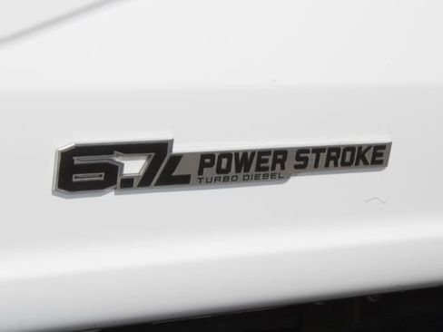 Used 2024 Ford F350 XLT w/ FX4 Off-Road Package image 22