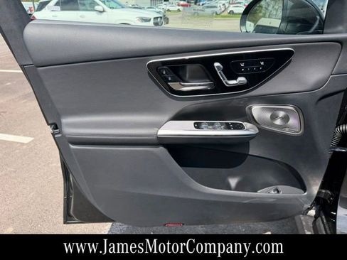 New 2026 Mercedes-Benz GLC 300 4MATIC image 10