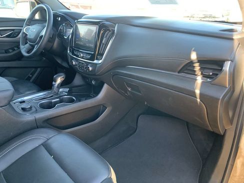 Certified 2023 Chevrolet Traverse LT w/ Midnight/Sport Edition AWD/4WD image 28