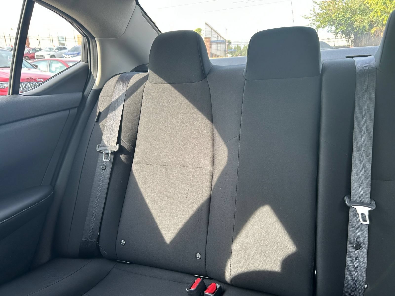Used 2025 Nissan Sentra S FWD image 33