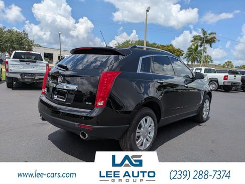 Used 2015 Cadillac SRX Luxury w/ Driver Awareness Package FWD image 3