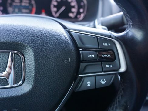 Used 2020 Honda Accord EX-L image 33
