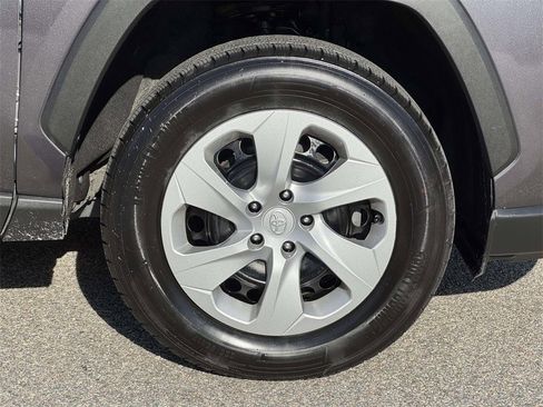 Used 2023 Toyota RAV4 LE image 25
