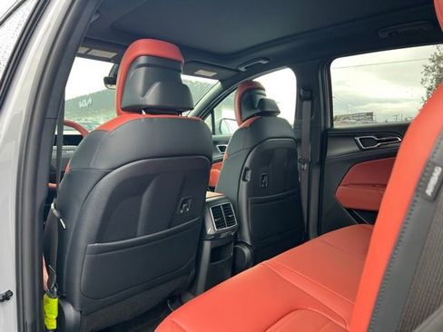 New 2026 Kia Sportage SX Prestige AWD/4WD image 12