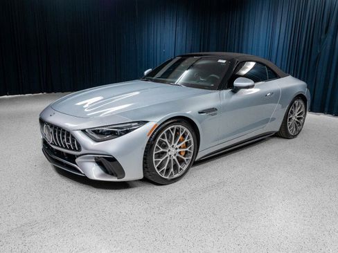 New 2026 Mercedes-Benz SL 63 AMG S e Performance 4MATIC image 2