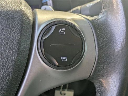 Used 2014 Toyota Camry SE FWD image 16