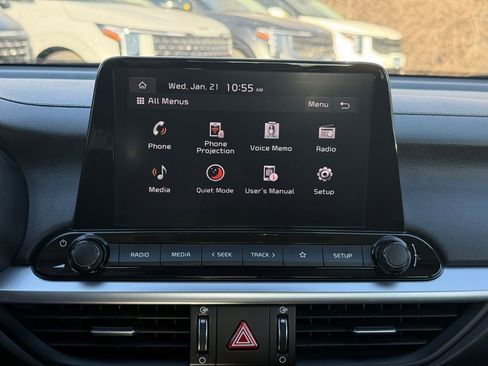 Certified 2023 Kia Forte LXS w/ LXS Technology Package image 25