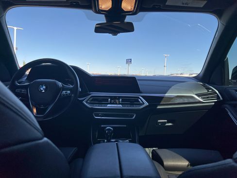 Used 2019 BMW X5 xDrive40i w/ Premium Package 2 AWD/4WD image 21