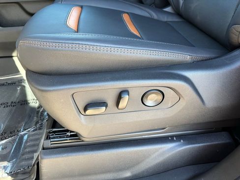 New 2026 GMC Sierra 3500 AT4 w/ AT4 Premium Plus Package image 18