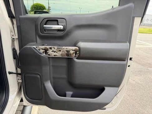Certified 2026 Chevrolet Silverado 1500 Custom Trail Boss AWD/4WD image 10