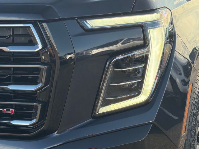 New 2026 GMC Yukon AT4 w/ AT4 Premium Package AWD/4WD image 9