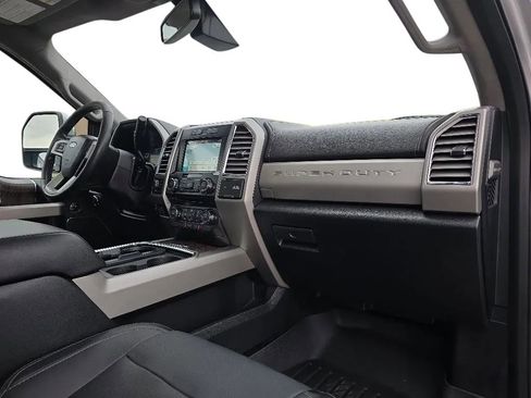 Used 2017 Ford F350 Lariat w/ Lariat Ultimate Package AWD/4WD image 21