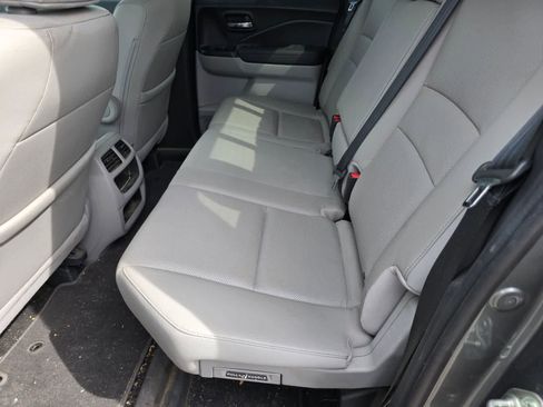 Used 2019 Honda Ridgeline RTL image 13
