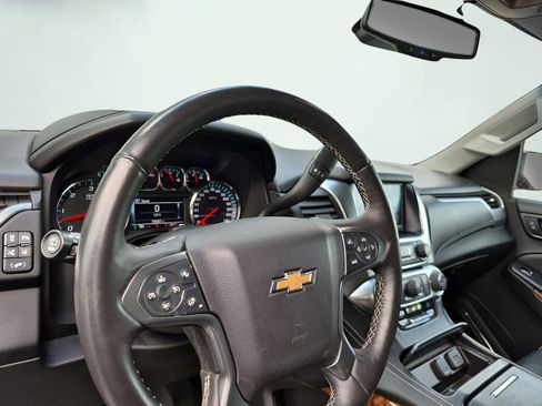 Used 2015 Chevrolet Suburban LTZ AWD/4WD image 9