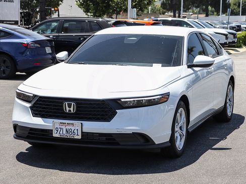 Used 2026 Honda Accord LX image 3