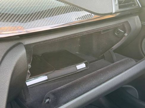Used 2018 BMW M4 Convertible RWD image 24