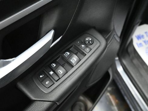 Used 2020 RAM 1500 Big Horn AWD/4WD image 28
