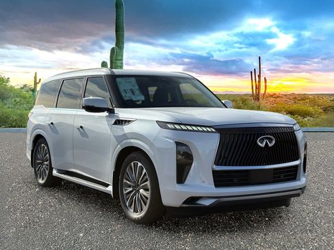 New 2026 INFINITI QX80 Luxe RWD image 2