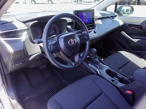 Certified 2025 Toyota Corolla LE FWD image 14