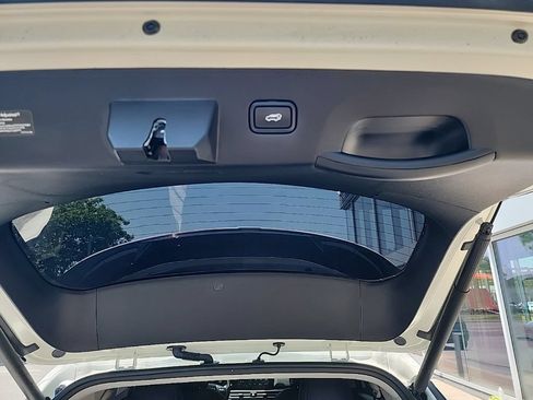 Used 2026 Kia Sportage EX w/ EX Panoramic Sunroof Package AWD/4WD image 11