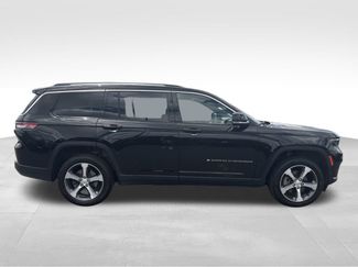 Used 2023 Jeep Grand Cherokee L Limited AWD/4WD video 2