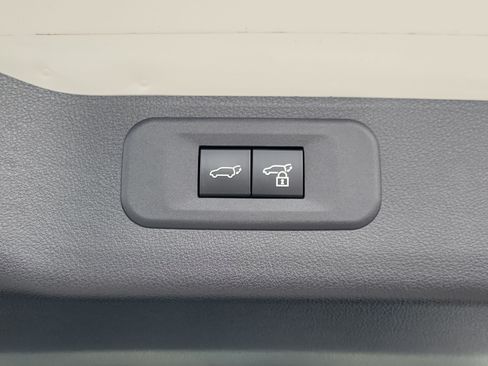 Used 2025 Lexus TX 500h AWD w/ Technology Package image 10