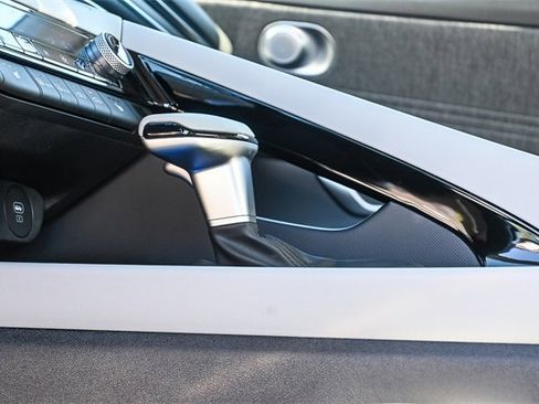 New 2026 Hyundai Elantra Limited image 24