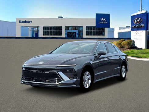 New 2026 Hyundai Sonata SE image 1