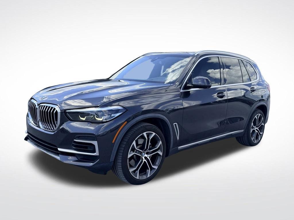 Used 2022 BMW X5 sDrive40i w/ Premium Package RWD image 2